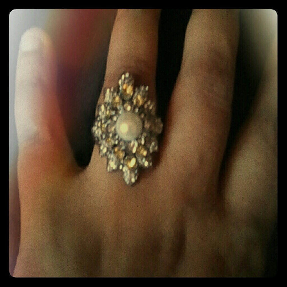 Chloe Isabel ring